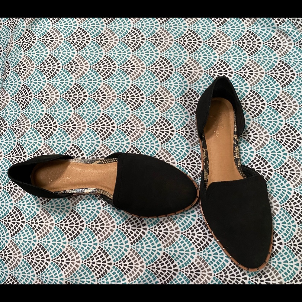 Black flats